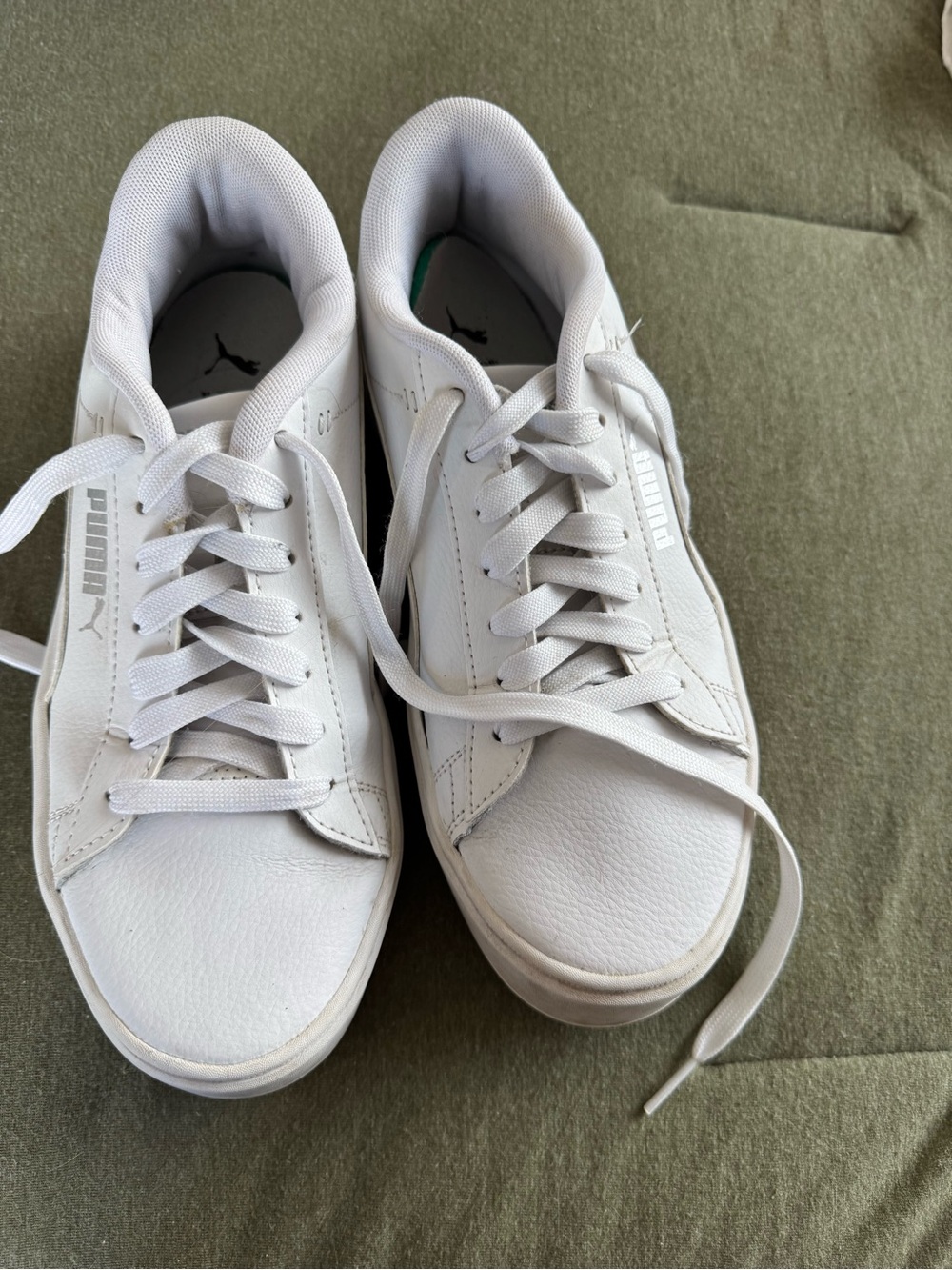PUMA women’s chunky White Leather Sneakers - Classic Casual Trainer